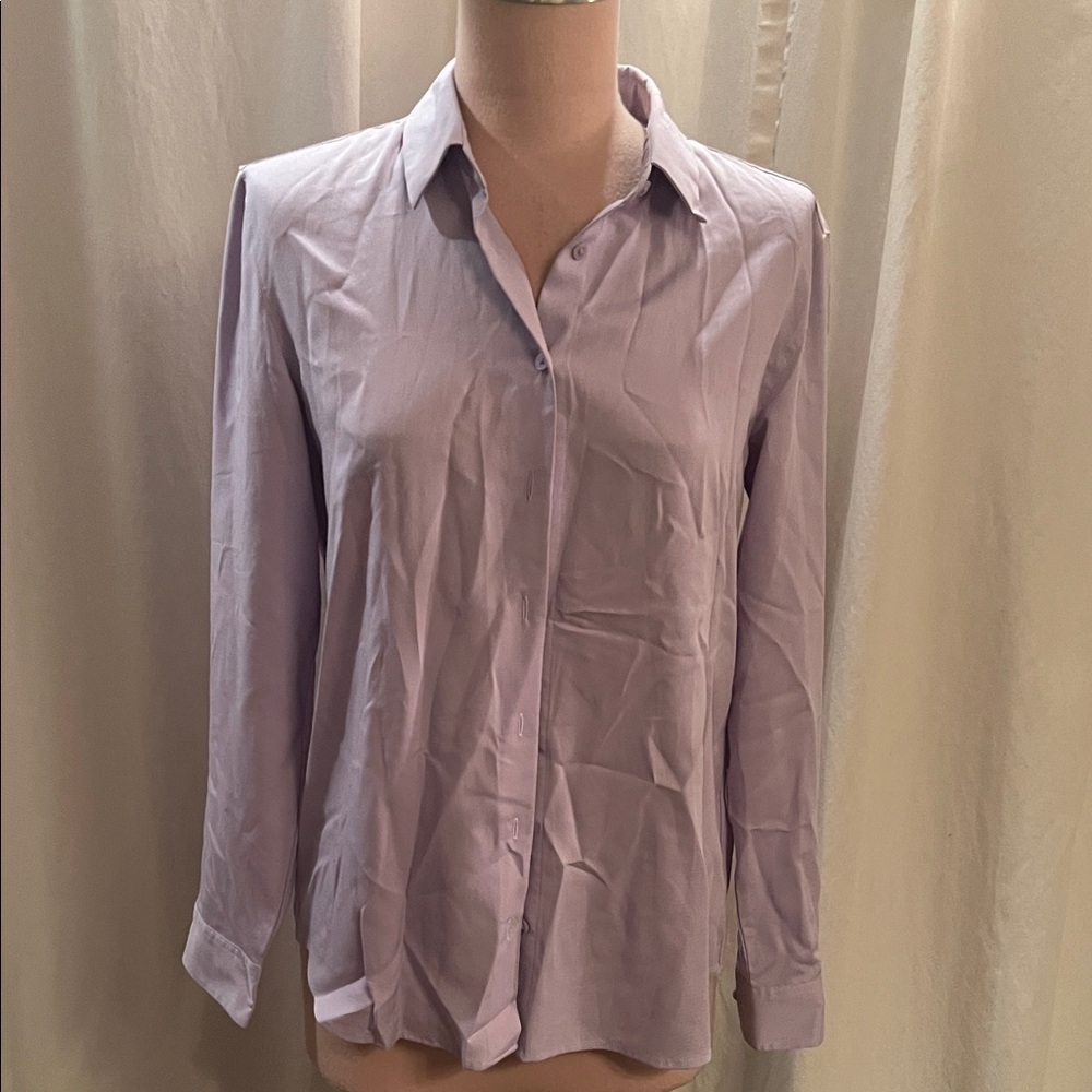 Uniqlo Women's Light Purple Button-Down Shirt